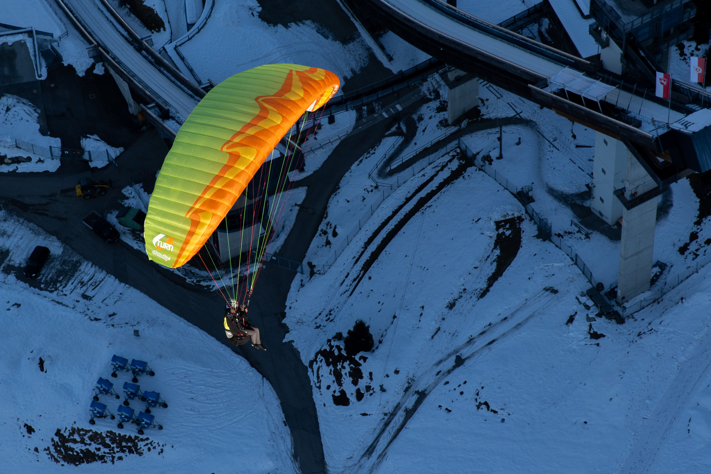 ایمنی پاراگلایدر ها